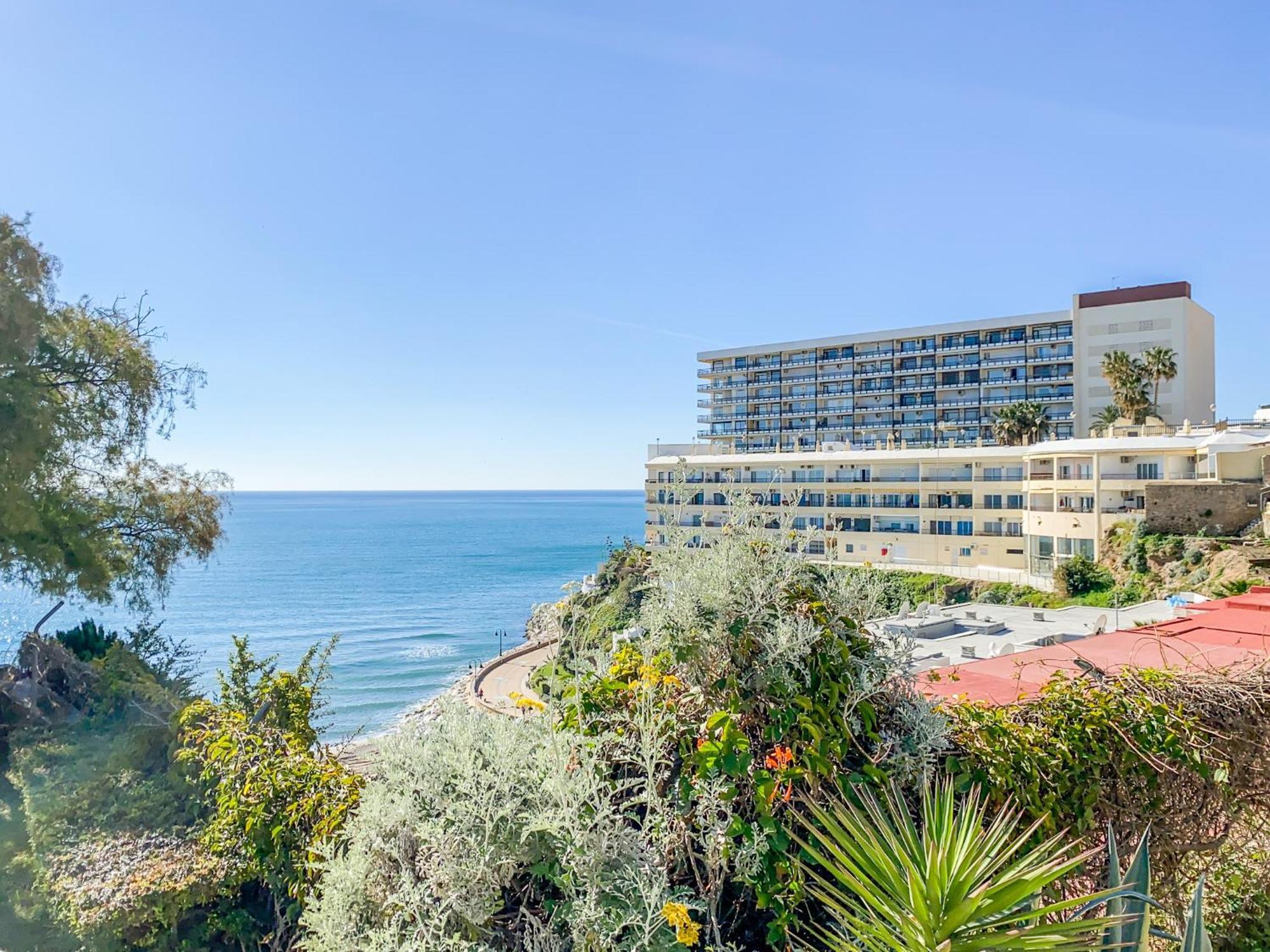 Appartement Roca Chica - Parking - Frente Playa - Terraza - Wifi - Bajondillo Y Carihuela